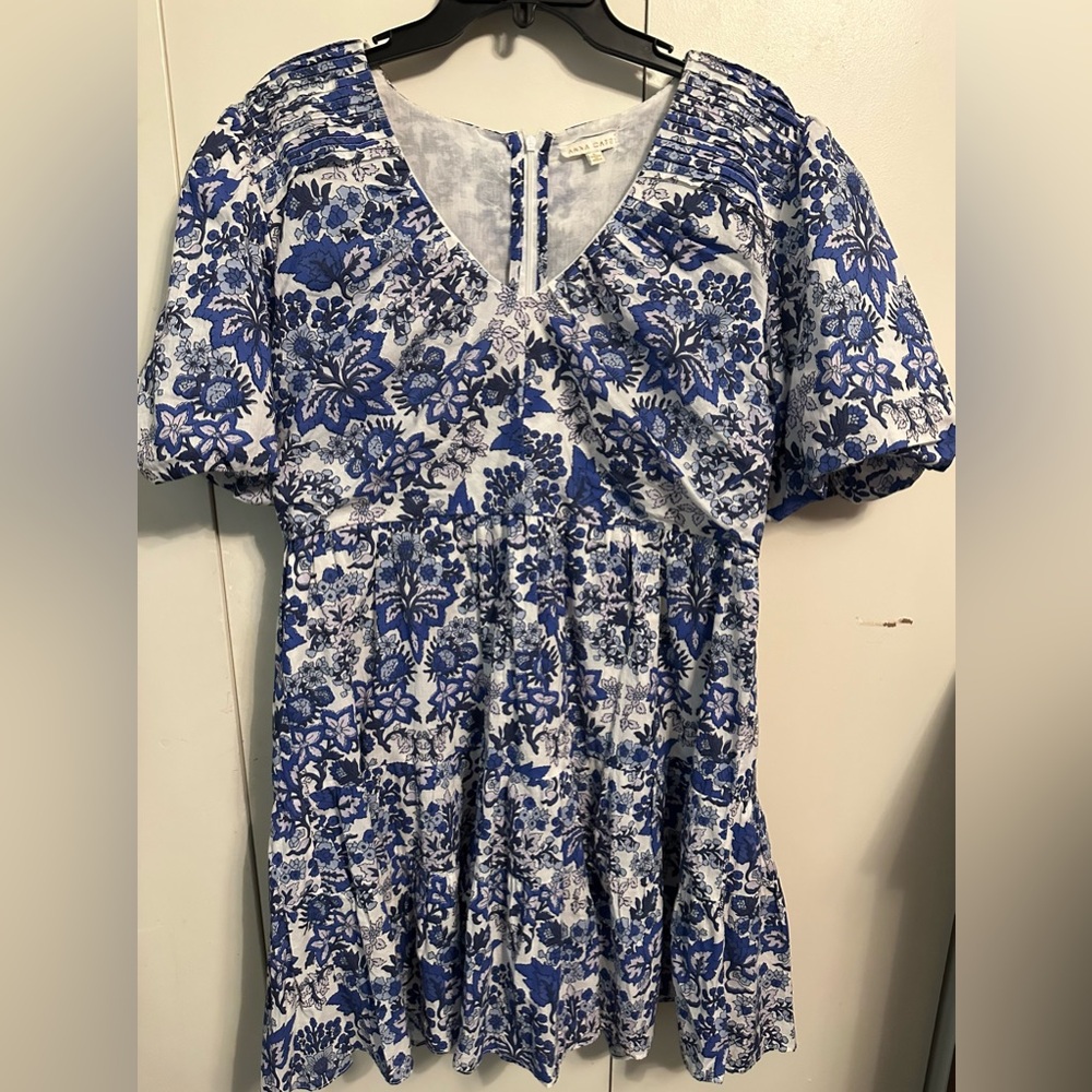 Anna Cate Blue floral Puff Sleeve mini Dress size L